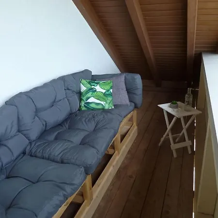 Beautiful Attic Comfortable Ferienhaus Gorwihl